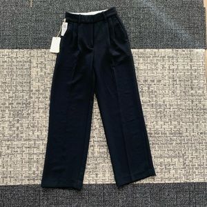 Aritzia Wilfred effortless pant short 00